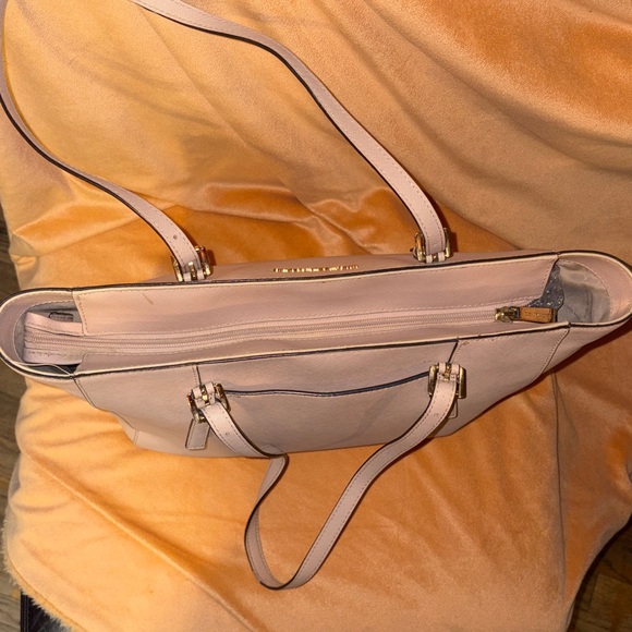 Michael Kors Light pink Tote Bag - Picture 9 of 14
